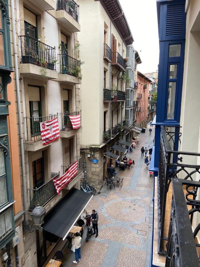 Casual Mardones 호텔 빌바오 외부 사진 The narrow streets of the quarter