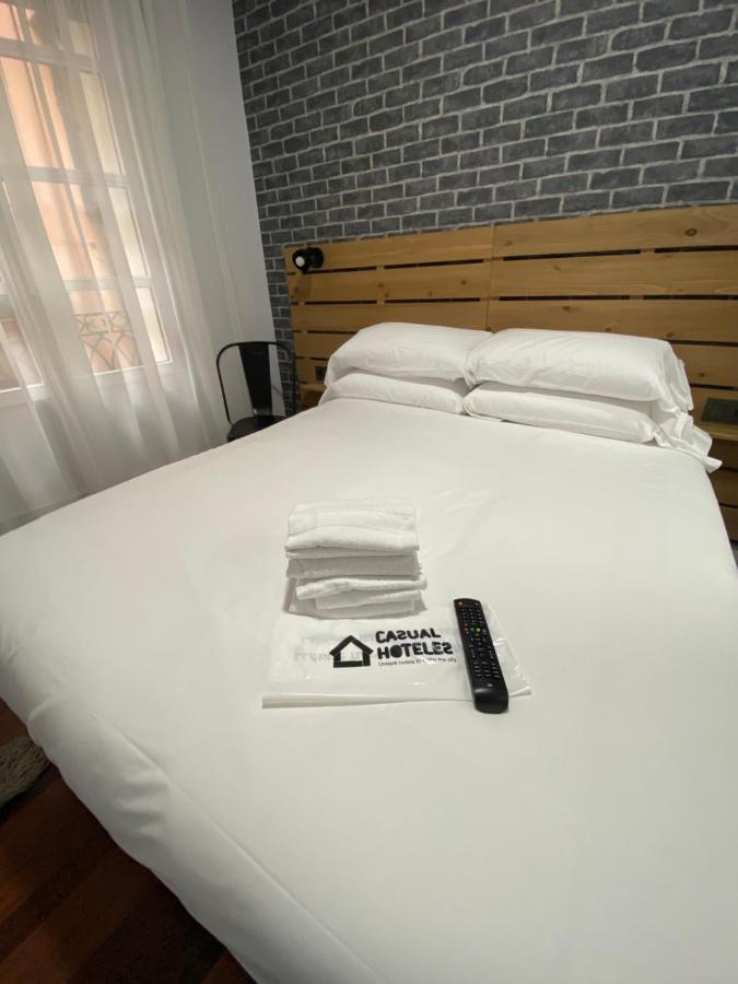 Casual Mardones 호텔 빌바오 외부 사진 A room at Casual Hotel 22